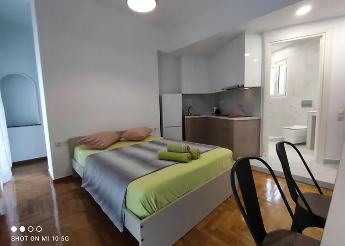 Studio In The Heart Of Athens Next To Monastyraki.