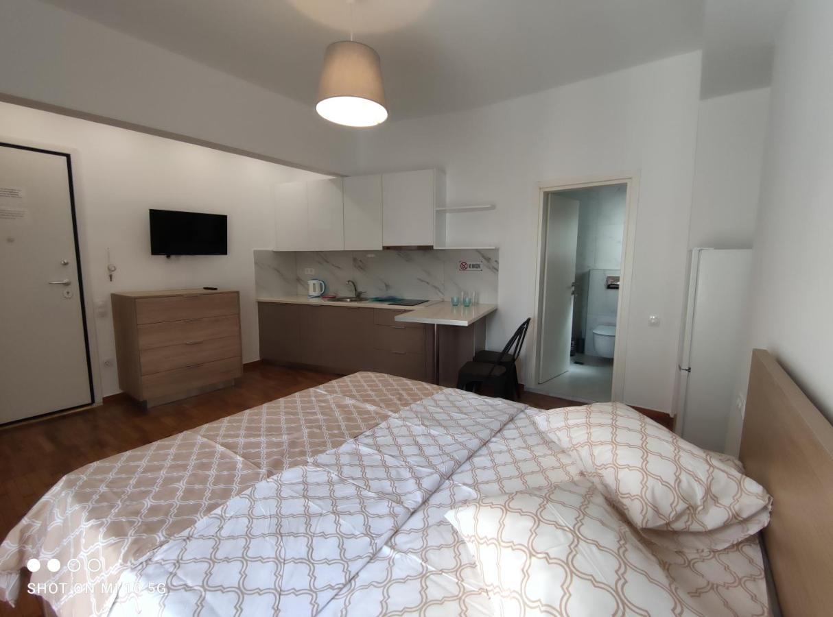 Apartment In The Heart Of Next To Monastyraki. Athens
