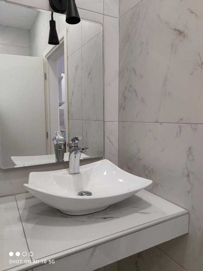 In The Heart Of Next To Monastyraki. Apartment Athens