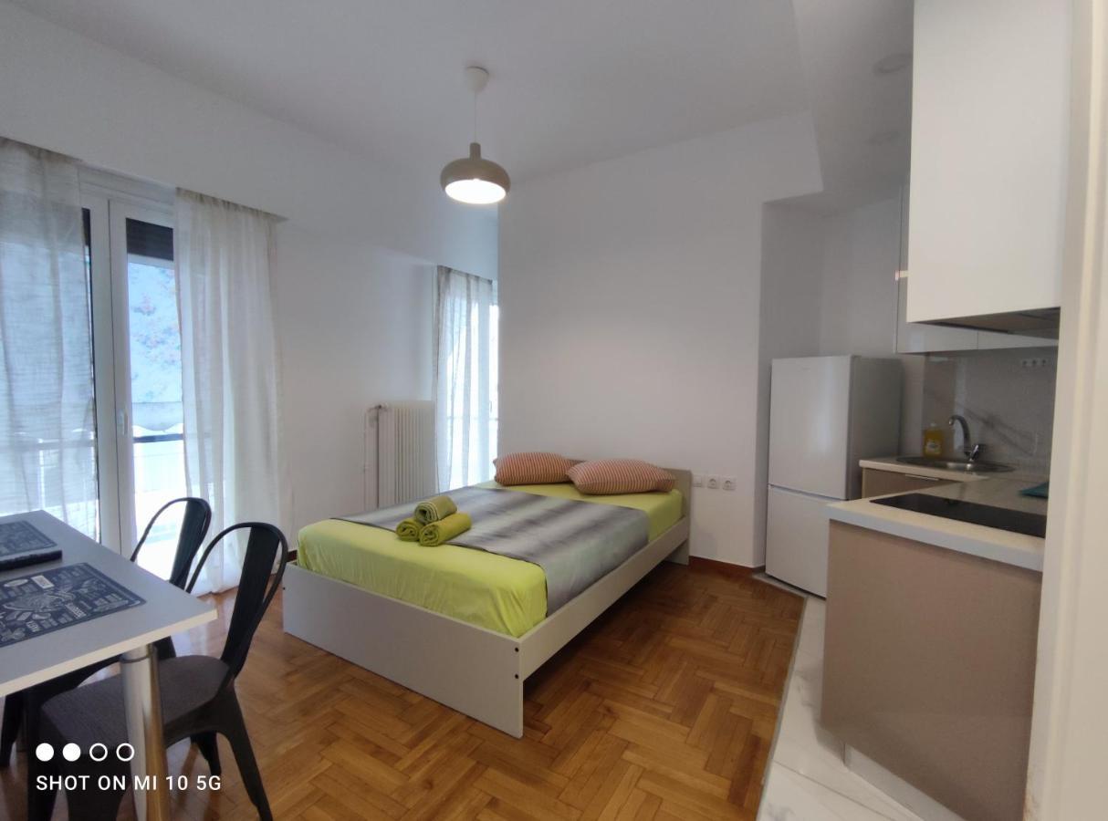 Apartment In The Heart Of Next To Monastyraki. Athens