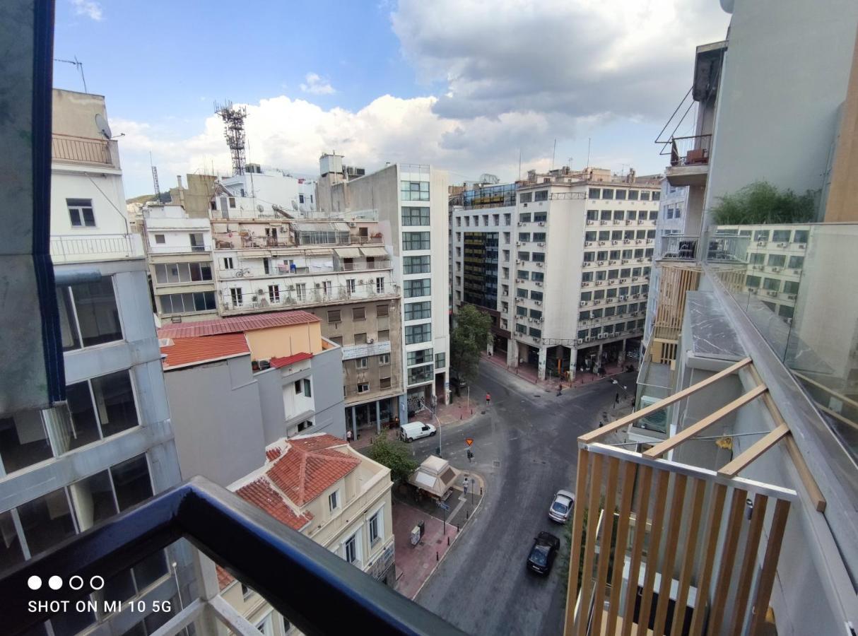 Apartment In The Heart Of Next To Monastyraki.